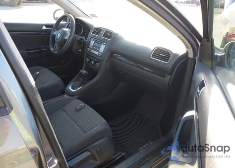 2010 Volkswagen Jetta S из США, поврежденный, VIN 3VWKZ7AJ0AM667497